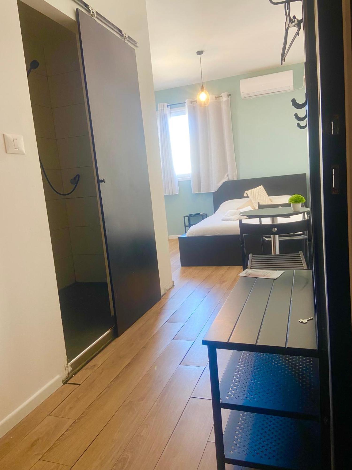 Levo Urban Studios Tel Aviv Exteriör bild