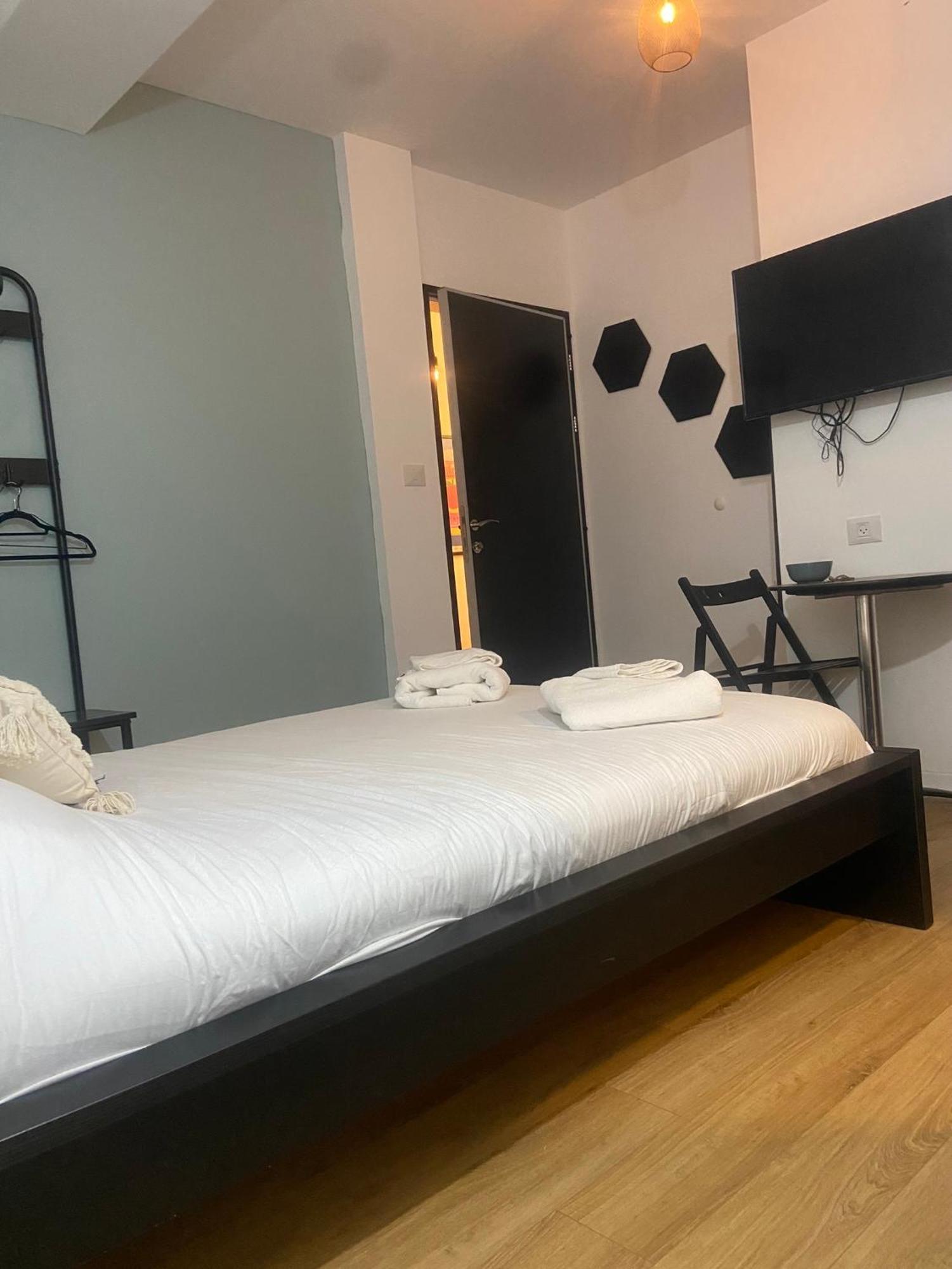 Levo Urban Studios Tel Aviv Exteriör bild